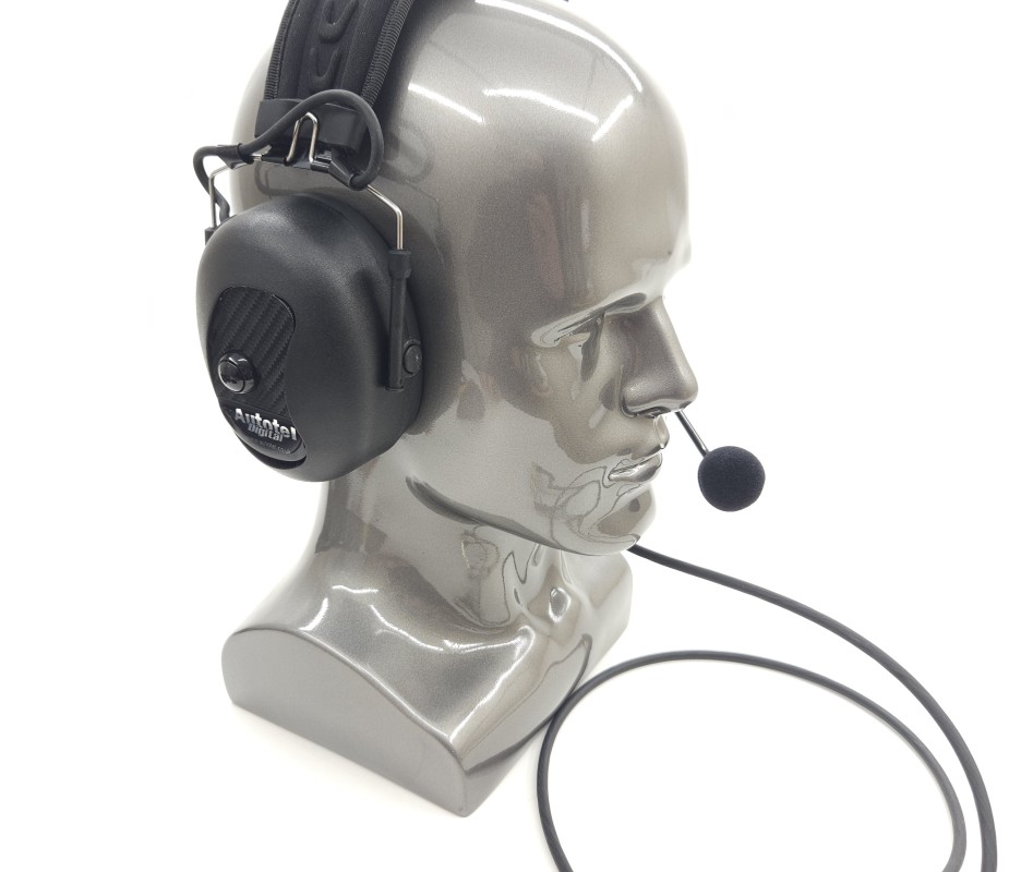 Noise cancelling headset with Elevated antenna