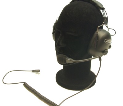 Noise cancelling headset Peltor connector